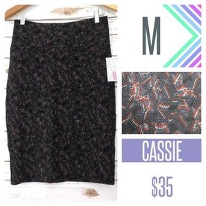 LuLaRoe Cassie